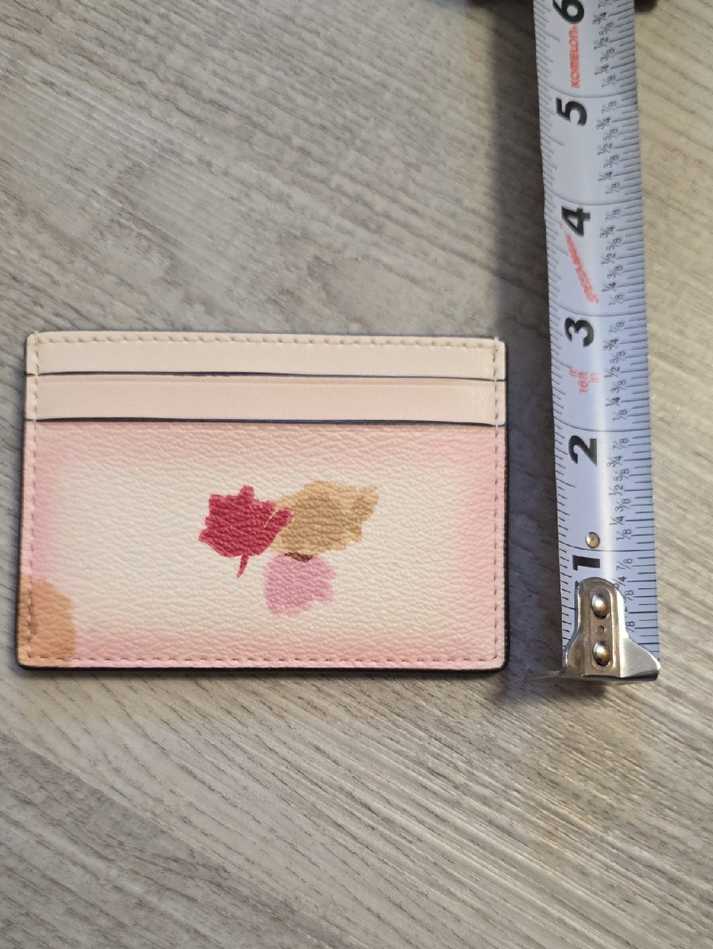 Coach Blush Pink Floral Leather Card Holder - Picture 3 of 4
